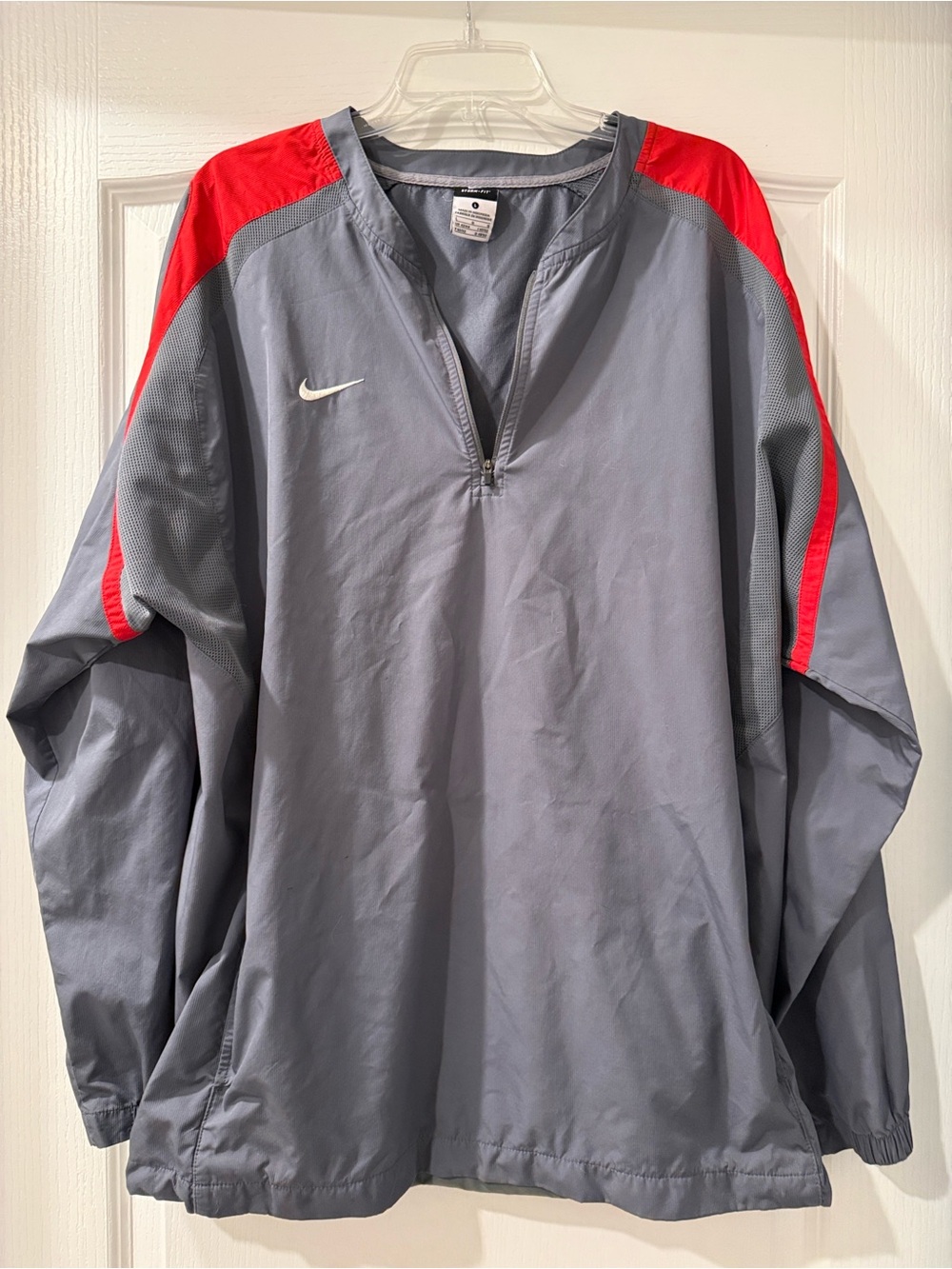 Nike Storm Fit Men’s Gray Windbreaker Pullover with Red Accents - Size Large